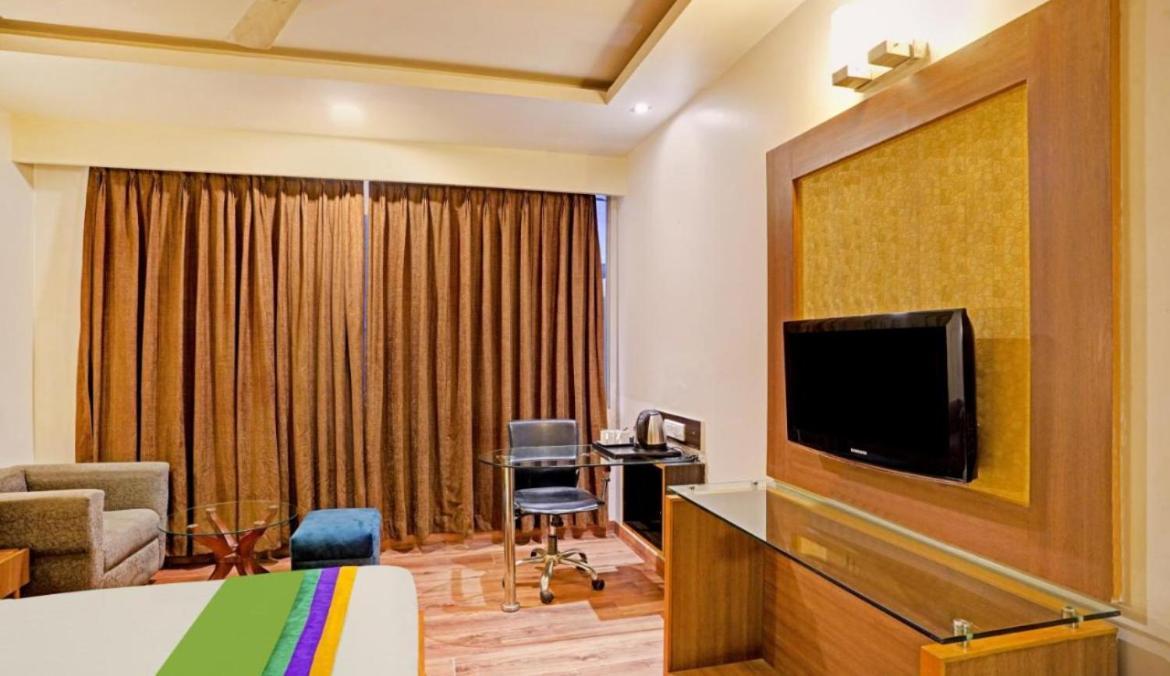 My Urban V1 Guest house Vrindavan